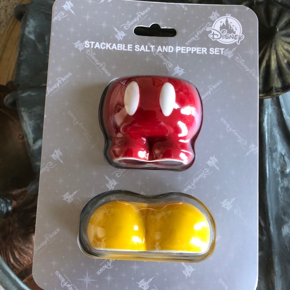 Disney Mickey Stackable Salt n Pepper - Picture 5 of 5